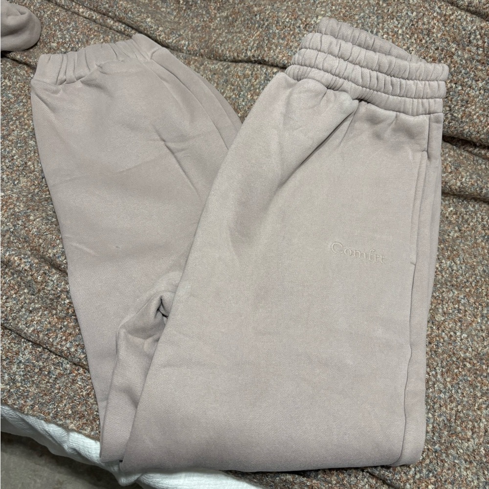 comfrt sweatpants in muave